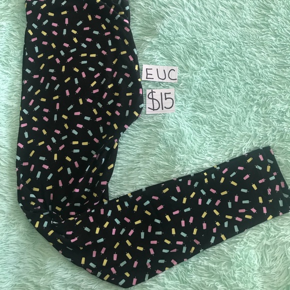 OS LuLaRoe Popsicle Leggings w/ Black Background - Picture 1 of 2